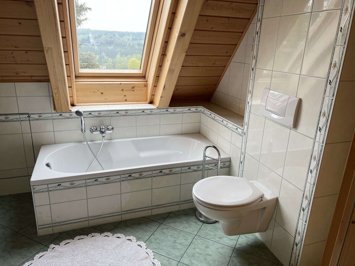 Wohnung DG links