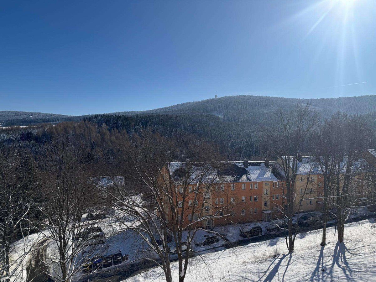 Schöne Ferienwohnung mit tollem Ausblick und fußläufig zum Skihang!