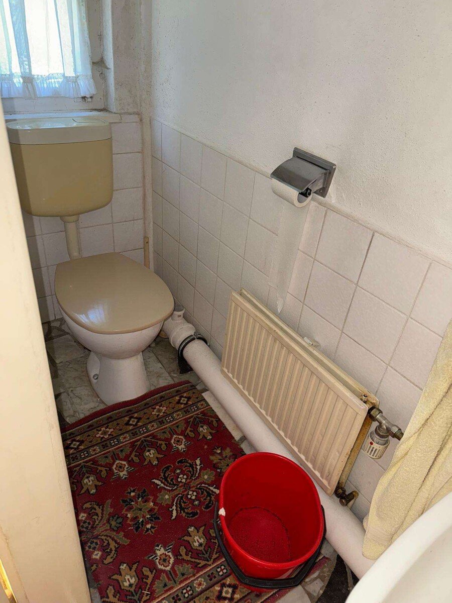WC