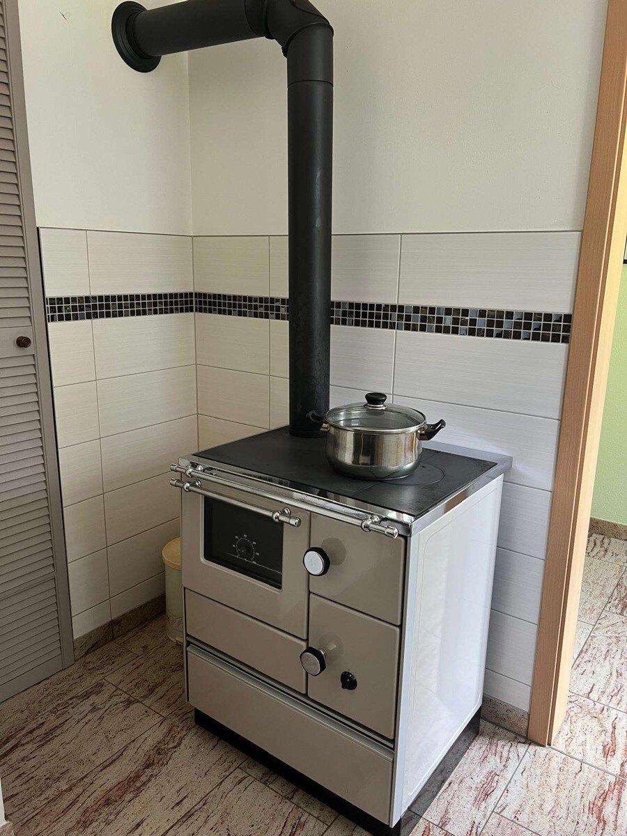 Küche UG